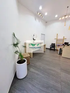PRIME LOCATION I FURNSHED WITH OFFICE I BEST FOR SHOWROOM