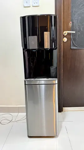 Panasonic  water dispenser / ice maker - great working condition
