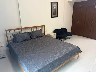 Fully Furnished Studio / Lake view / Spacious