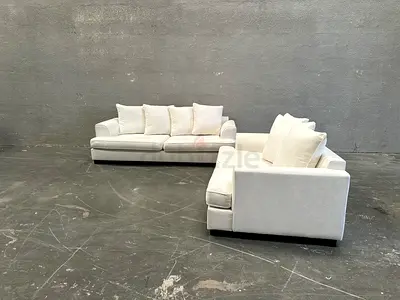 Perfect condition the one brand Kingston 3+2 seater sofa