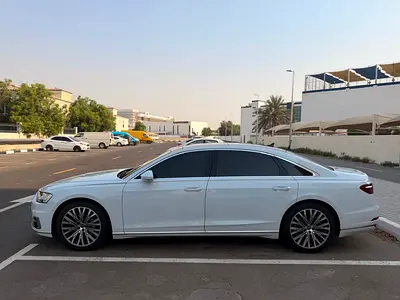 صورة 6 لـ 2021 AUDI A8