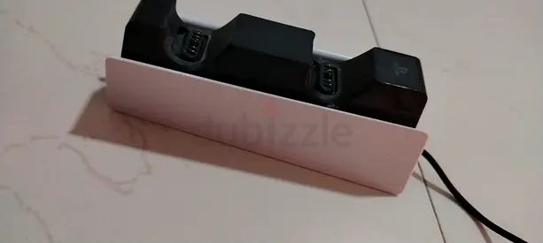 Dual controller charging dock with USB (PS5 style) - extremely light usage