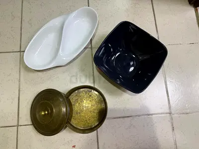 Set of kitchen serving bowls and brass container - used