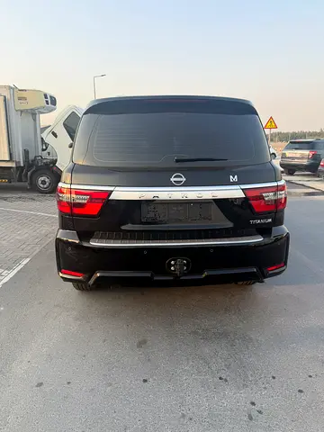2023 Nissan PATROL thumbnail 7