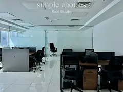 Semi-Furnished Office / 4 Partitions | Panoramic Views / 2 Parking