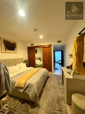 Fully furnished 1 BHK with Marina views | Vacant ready to move in