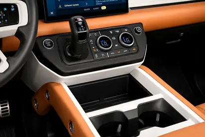 صورة مصغرة 14 لـ 2025 LAND Rover DEFENDER