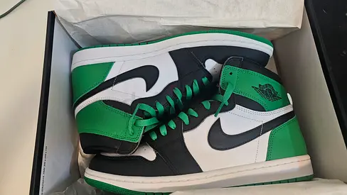 Nike Air Jordan 1 Retro High OG Lucky Green – Brand New – Size 45