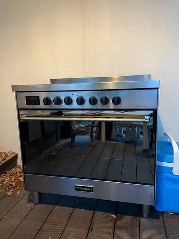 ITALIAN BRAND stainless steel gas oven and cooker - good condition