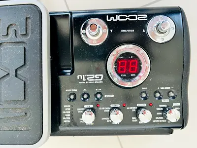 Zoom G2.1u Multi-Effects Pedal with USB Built-in Expression Pedal