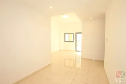 1 Bedroom available for family