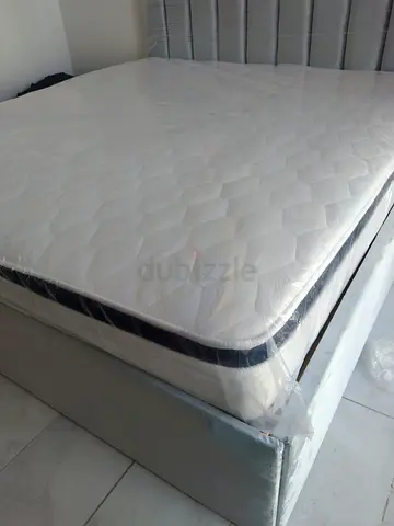 King size mattress 180x200cm pillow top mattress. Same day delivery available
