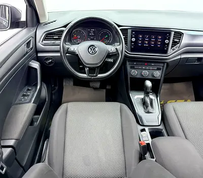 صورة مصغرة 8 لـ 2022 Volkswagen T-ROC