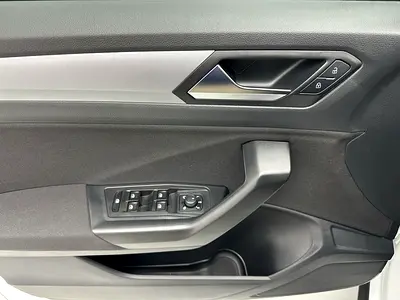 صورة مصغرة 15 لـ 2024 Volkswagen T-ROC