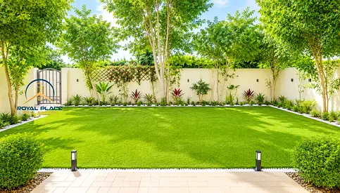 VACANT | WELL MAINTAINED | NEARBY TO DBS AND MALL