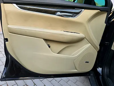 2018 Cadillac XT5 photo 11