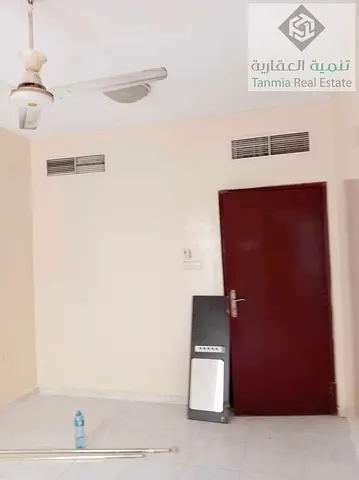 غرفتين وصالة للإيجار السنوي بالمويهات عجمان