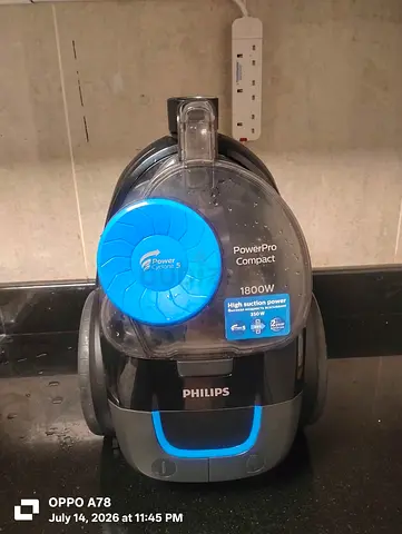 Philips PowerPro Compact 1800W Canister Vacuum Cleaner - Good Condition