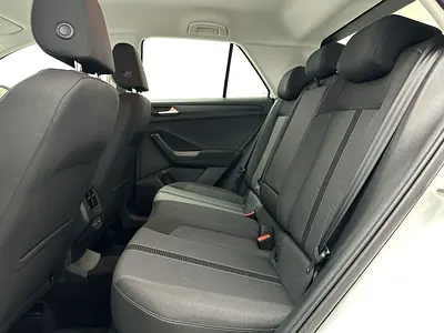 صورة مصغرة 17 لـ 2024 Volkswagen T-ROC