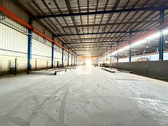 51500 sqft warehouse for rent | Overhead crane