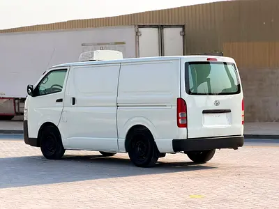 2013 Toyota HIACE — фото 6