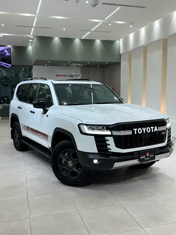 Toyota Land Cruiser GR Sport 3.5L V6 Twin Turbo,2025 Model, Gcc Specification, Very Good Condition