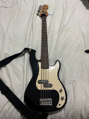 Amazing Tone- OEM 5-String Precision Bass (Partscaster)