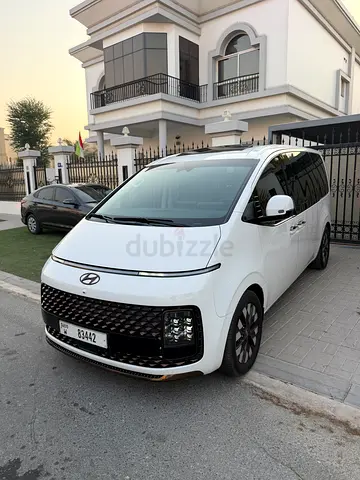 Hyundai Staria Royal Edition 2023 | GCC Specs | First Owner