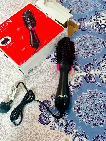 Revlon One-Step Hair Dryer Volumizer - One Time Used