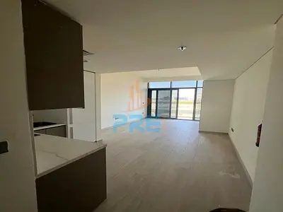 Fully Furnished I Modern Studio I Prime Location I Vacant