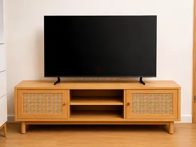 Samsung 55 QLED 4K Smart TV (QE55Q60BAU) – Excellent Condition