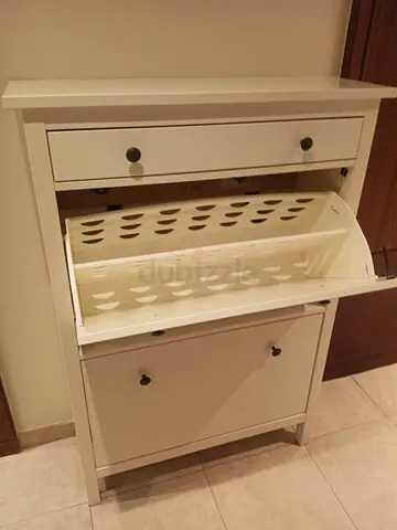 White Wooden Shoe Cabinet with Drop-down Compartments