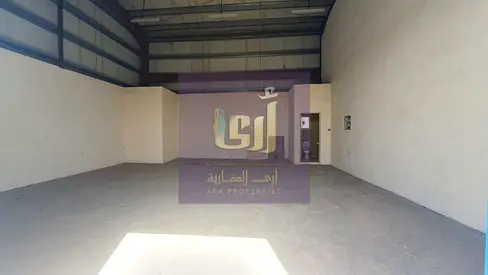 CHEAPEST OFFER WAREHOUSE FOR RENT WITH OUT ELECTERCITY STORAGE ONLY RENT 45K AREA 1100SQFT NEAR GAS FACTORY SAJJA NEAR ROAD