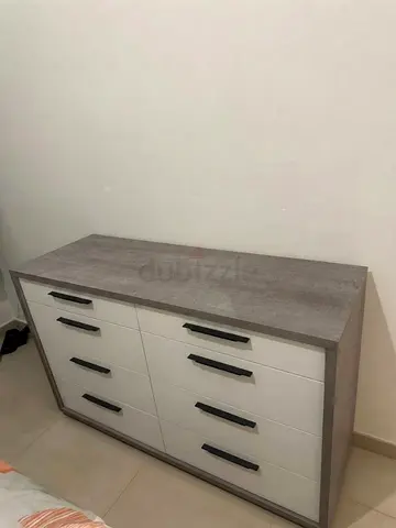 Wooden 8-Drawer Dresser / Chest of Drawers - Grey  White