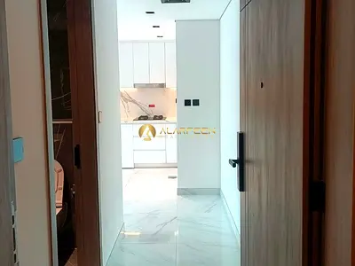شقة بغرفة نوم واحدة | ميامي من سمانا | مناظر متعددة | غير مفروشة