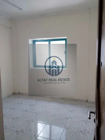 BIG OFFER WE HAVE 1BHK APARTMENT NEAR NMC HOSPITAL IN JUST 1900K 1BEDROOMS HALL KITCHEN 1BATHROOM Window AC GAS VERY CLOSE TO NMC HOSPITAL CLOCK