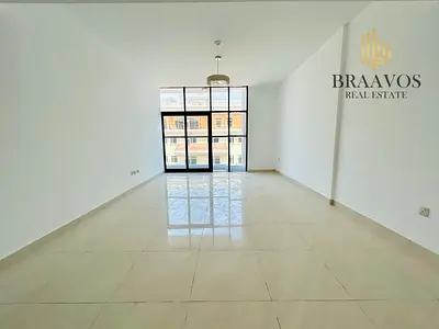 WELL MAINTAINED | NEAR MALL | CHILLER FREE