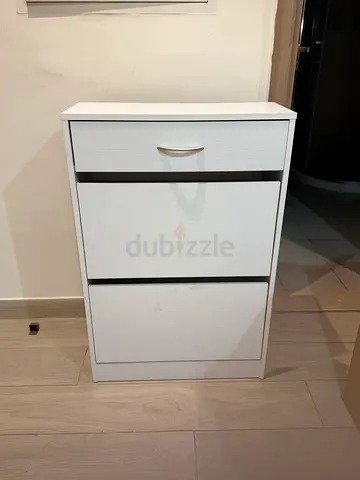 Modern White Three Drawer Cabinet