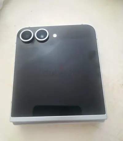 Samsung Galaxy Z Flip 6 (foldable) 512gb-