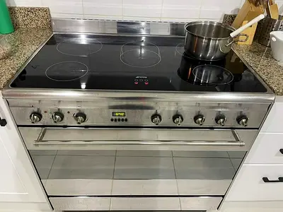 Smeg 90 cm ceramic cooking range 5 hubs electric ceramic stove