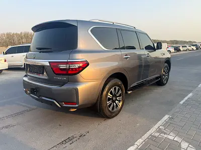 2023 Nissan PATROL thumbnail 3