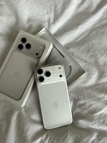 Apple iPhone 17 pro max 256gb silver color physical SIM card version