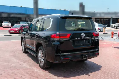 2026 Toyota LAND CRUISER 照片 4