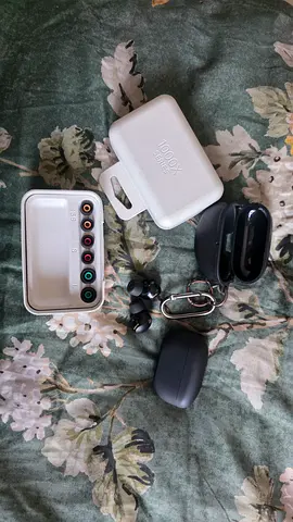WF1000XM5 SONY EARBUD (with reciept)