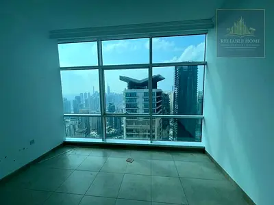 Full Glass Windows| Top Floor| 1BR