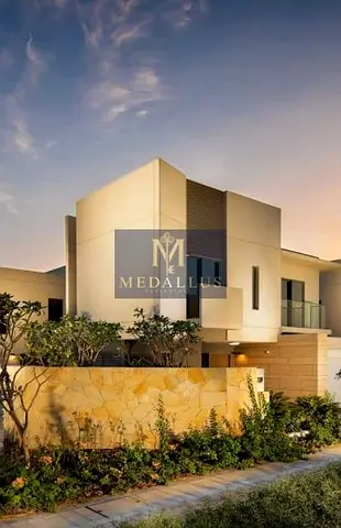 3bhk- Corner Unit- Premium Location- Freehold- Green Forest Community- High ROI
