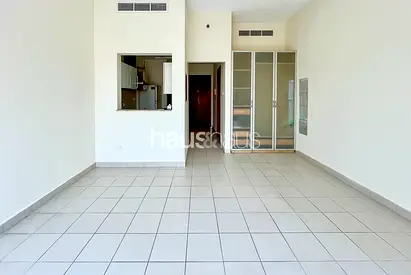 Massive Size | Big Kitchen | Excellent Community