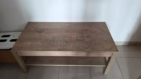 Center table for give away..(Dont call)