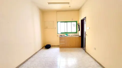 Studio Apartment near to chorniche available for rent