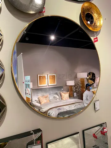 The ONE Hubba mirror gold/brass decor diameter 86cm